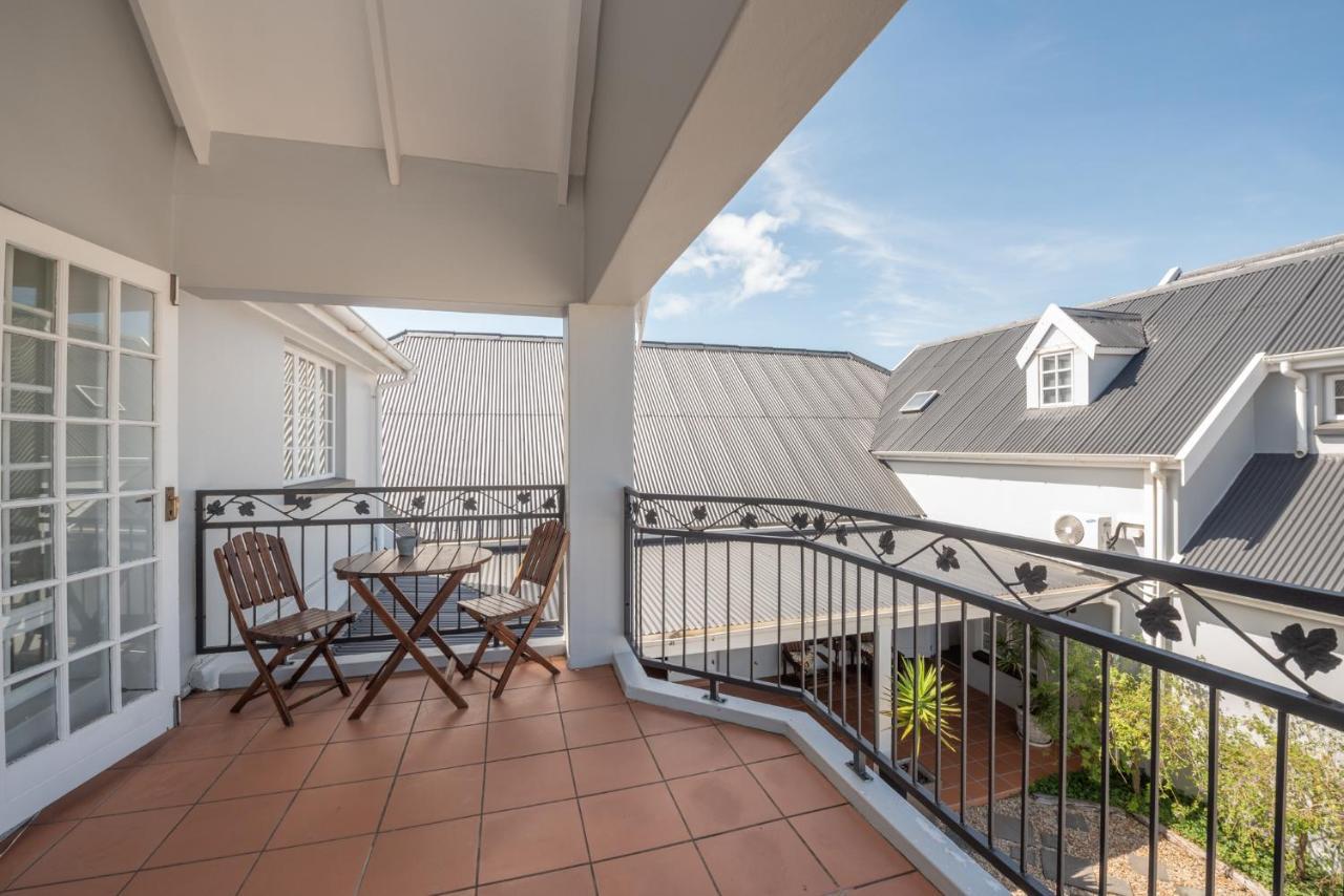Millard Crescent Guest House Port Elizabeth Esterno foto
