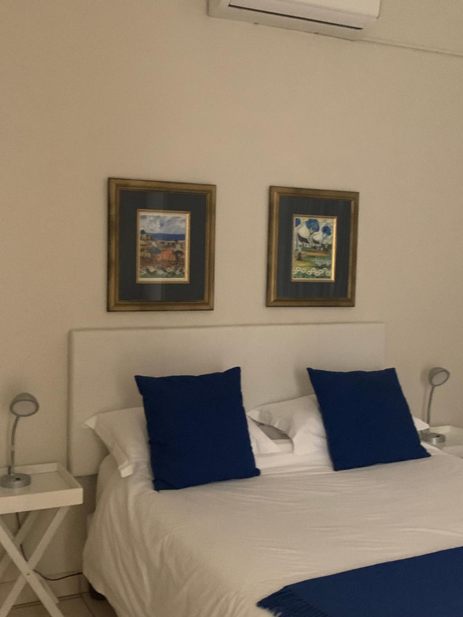 Millard Crescent Guest House Port Elizabeth Esterno foto